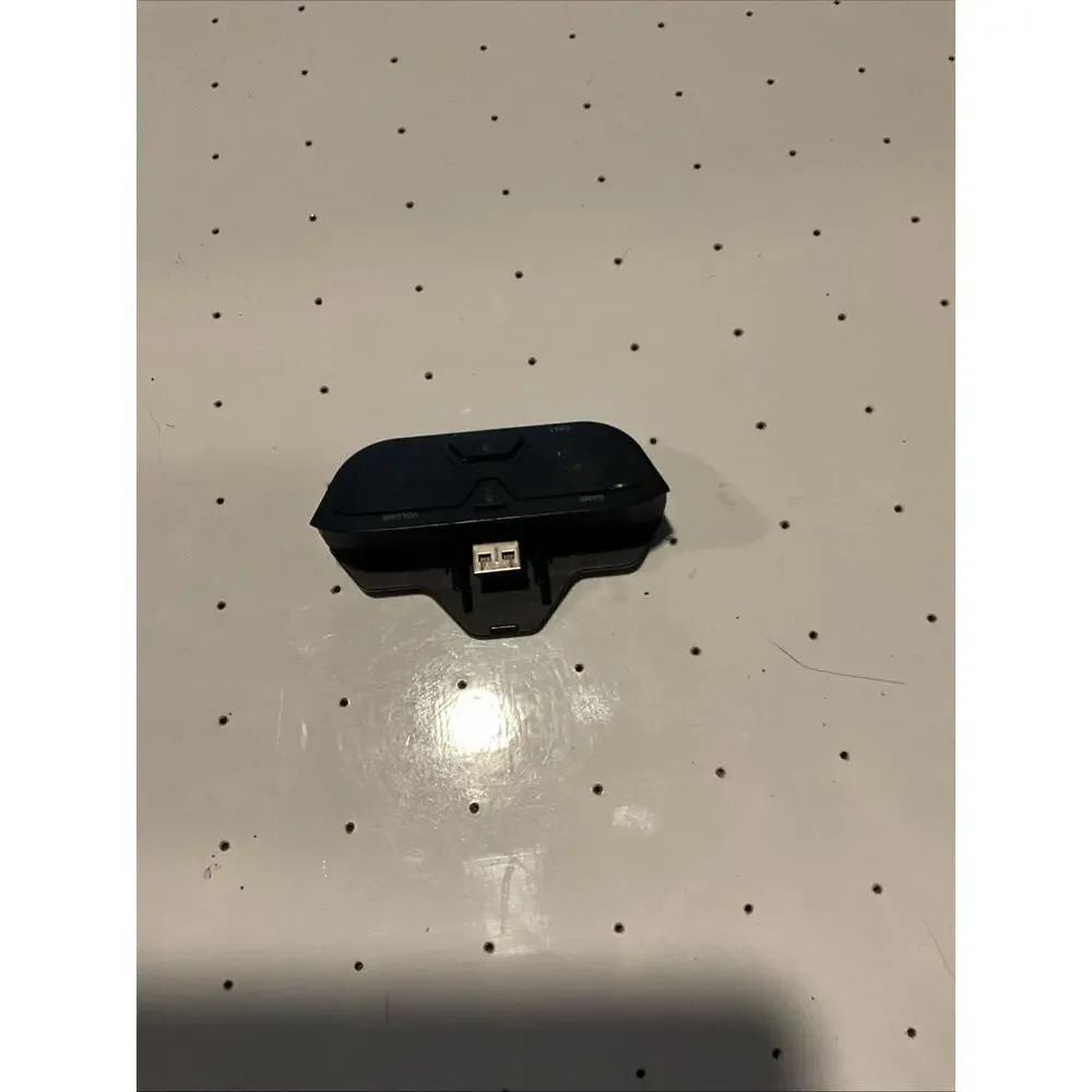 Turtle Beach Ear Force Headset Audio Controller Plus for Xbox One. D4